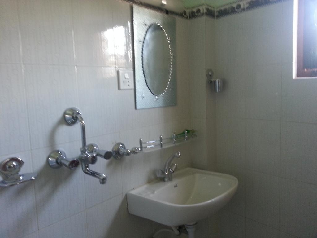 Namaste Apartments Pokhara Oda fotoğraf